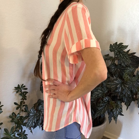 New Soft Surroundings top - Picture 2 of 5